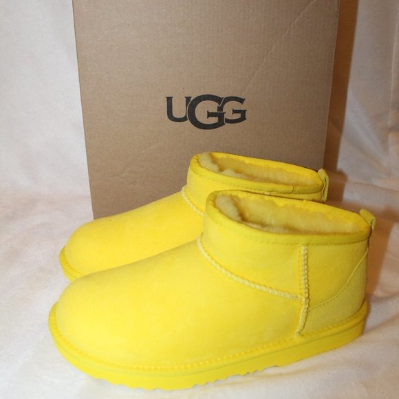 NIB UGG YOUTH 4 5 6 WOMEN'S 6 7 8 9 10 11 ULTRAMINI SUEDE SHEARLING ANKEL BOOTS - Picture 2 of 8